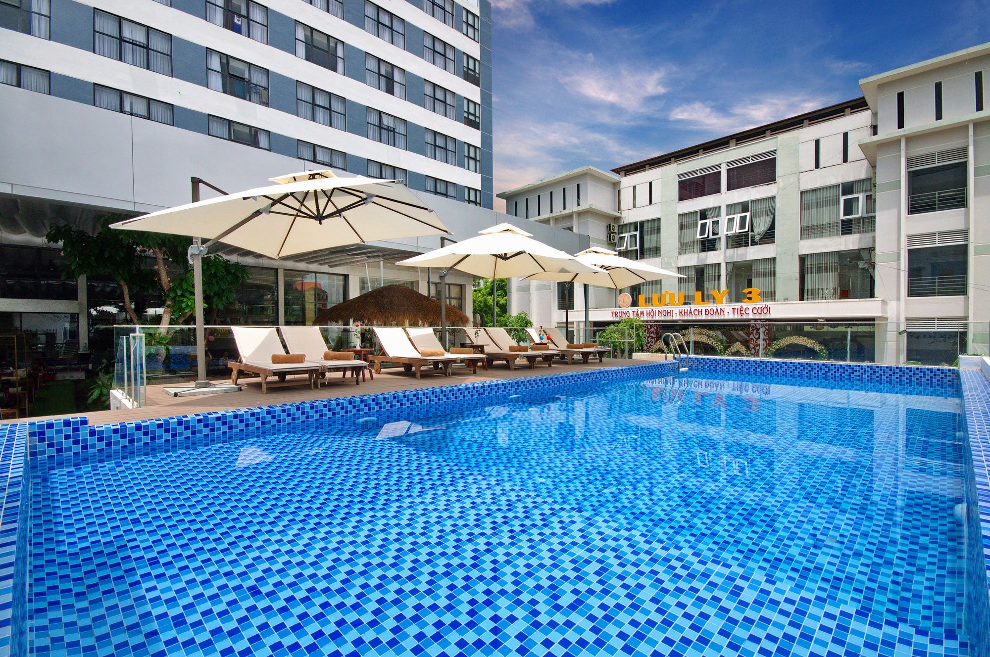 Aries Hotel Nha Trang Kültér fotó